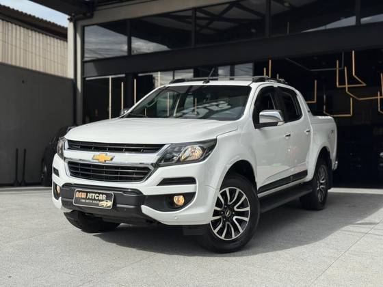 CHEVROLET S10 2.8 HIGH COUNTRY 4X4 CD 16V TURBO DIESEL 4P AUTOMÁTICO